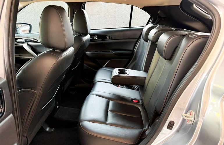 Mitsubishi Eclipse Cross 1.5 Mivec Turbo Hpe - Foto #5