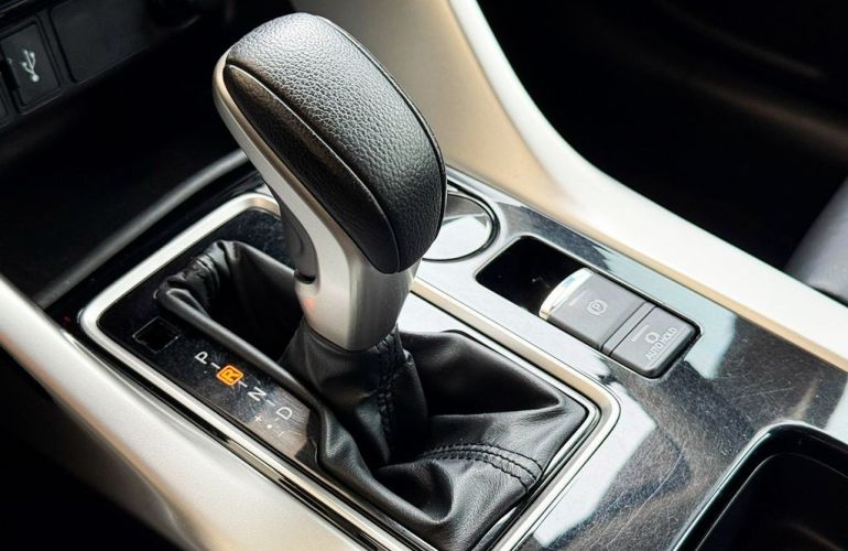 Mitsubishi Eclipse Cross 1.5 Mivec Turbo Hpe - Foto #10