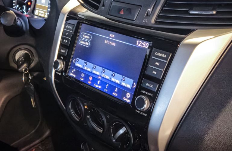 Nissan Frontier 2.3 16V Turbo Attack CD 4x4 - Foto #8