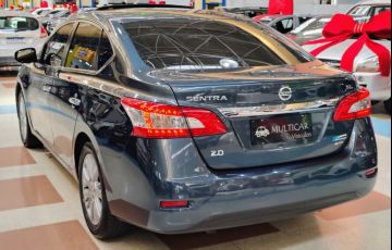 Nissan Sentra 2.0 SL 16v - Foto #5