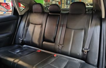 Nissan Sentra 2.0 SL 16v - Foto #9