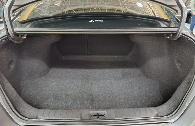 Nissan Sentra 2.0 16V Advance - Foto #7