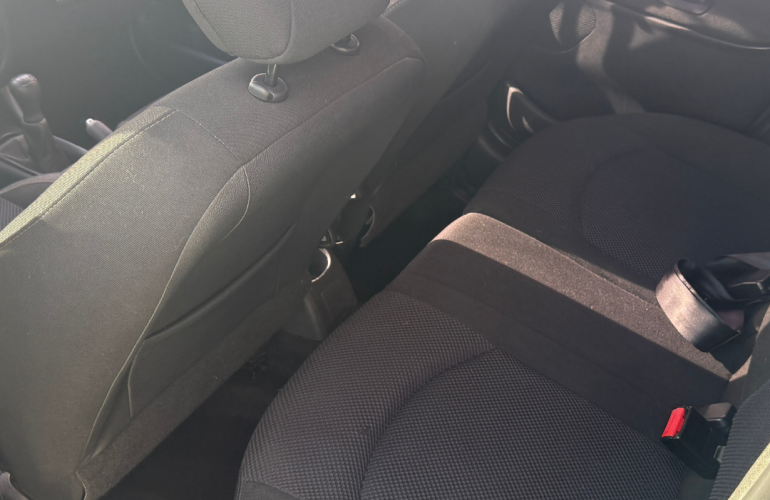 Peugeot 207 Hatch XS 1.6 16V (flex) - Foto #6