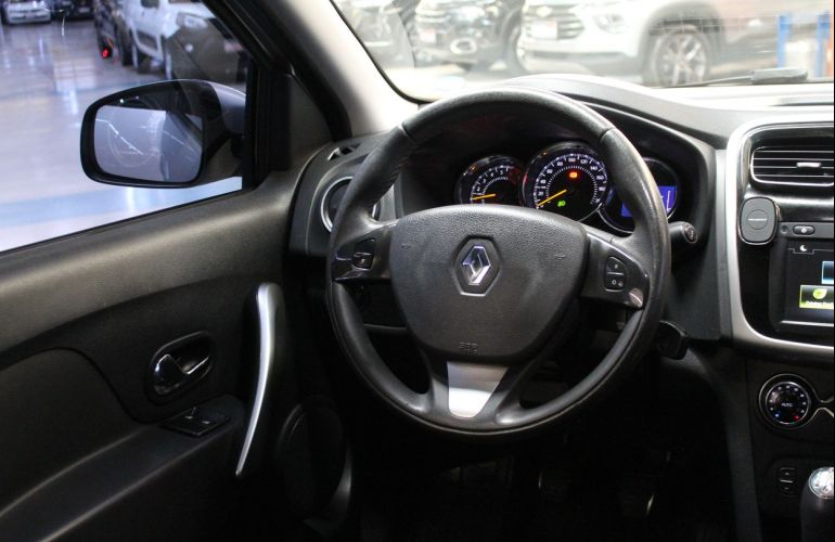 Renault Sandero 1.6 Dynamique 8v - Foto #10