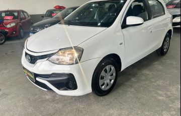 Toyota Etios 1.5 Xs 16V Flex 4p Automático