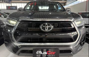 Toyota Hilux 2.8 Srx 4x4 CD 16v - Foto #3