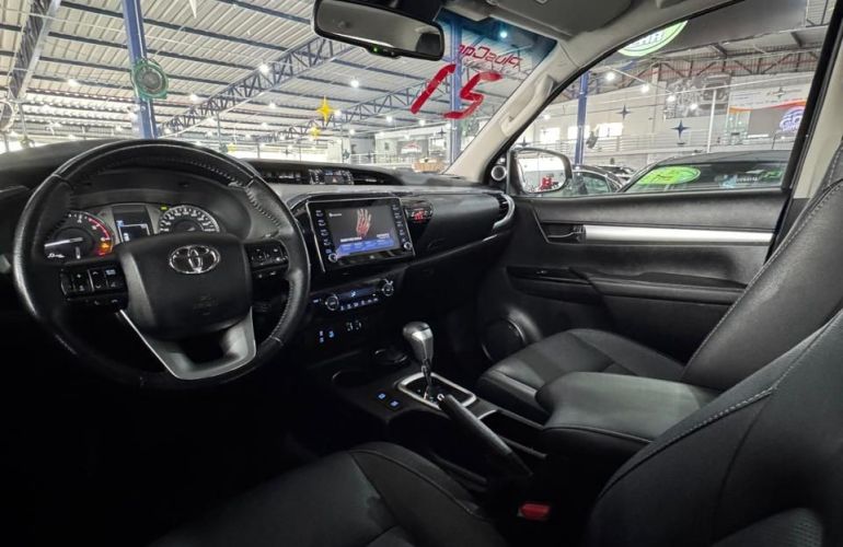 Toyota Hilux 2.8 Srx 4x4 CD 16v - Foto #7