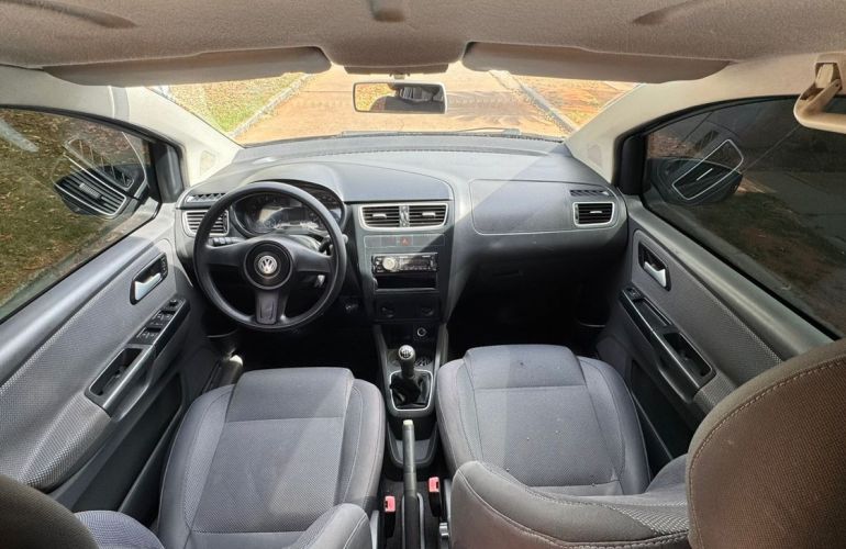 Volkswagen Fox 1.0 Mi 8v - Foto #10