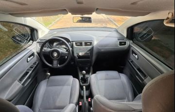 Volkswagen Fox 1.0 Mi 8v - Foto #10