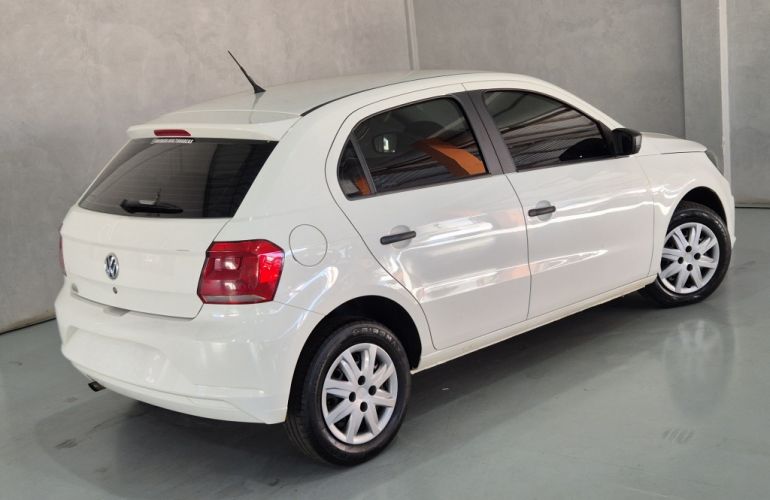 Volkswagen Gol 1.0 - Foto #4