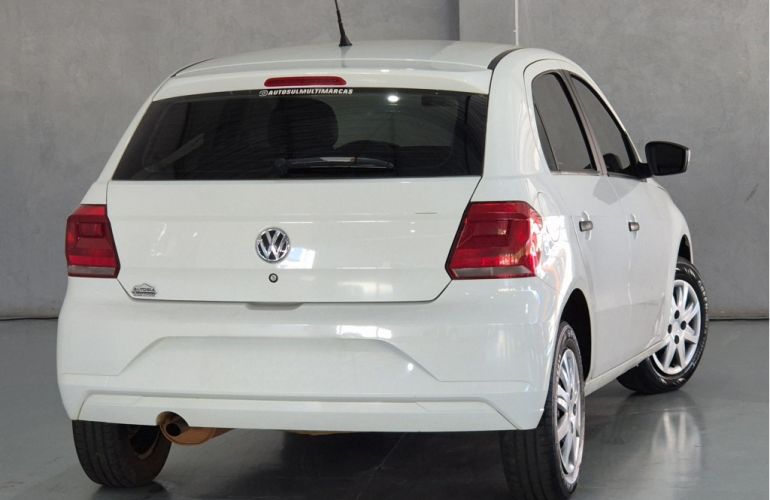 Volkswagen Gol 1.0 - Foto #5