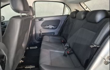 Volkswagen Gol 1.0 - Foto #8