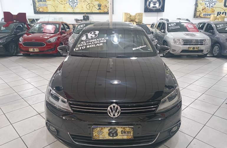 Volkswagen Jetta 2.0 TSi Highline 200cv - Foto #2