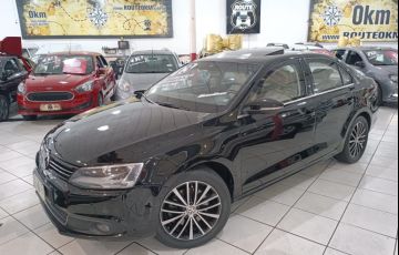 Volkswagen Jetta 2.0 TSi Highline 200cv - Foto #3