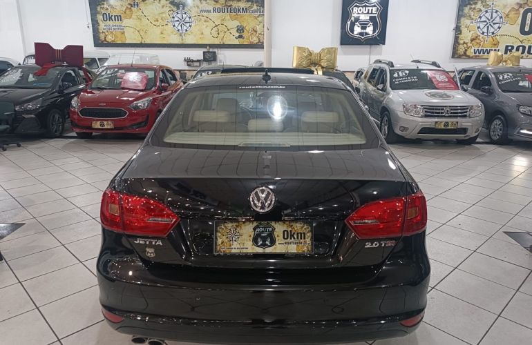 Volkswagen Jetta 2.0 TSi Highline 200cv - Foto #5