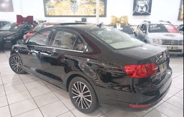 Volkswagen Jetta 2.0 TSi Highline 200cv - Foto #6