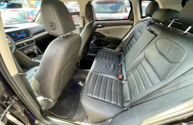 Volkswagen Taos 250 TSi Comfortline - Foto #7