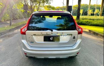 Volvo Xc60 2.0 T5 Kinetic Gasolina 4p Automático - Foto #4