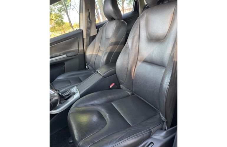 Volvo Xc60 2.0 T5 Kinetic Gasolina 4p Automático - Foto #9