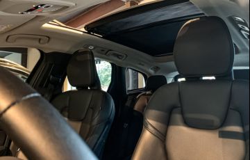 Volvo Xc60 2.0 T8 Recharge Plus Awd - Foto #6