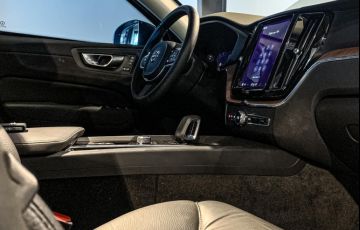 Volvo Xc60 2.0 T8 Recharge Plus Awd - Foto #7