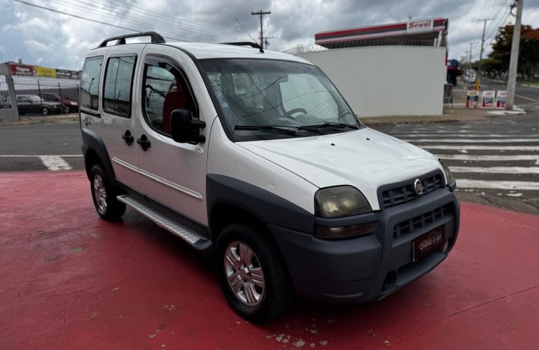 Fiat Doblo 1.8 MPi Adventure 8v - Foto #3