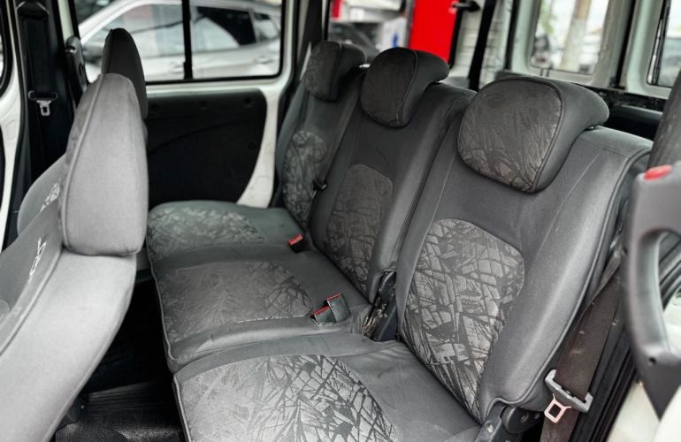 Fiat Doblo 1.8 MPi Adventure 8v - Foto #8