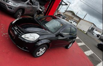 Ford Ka 1.0 MPi 8v - Foto #5