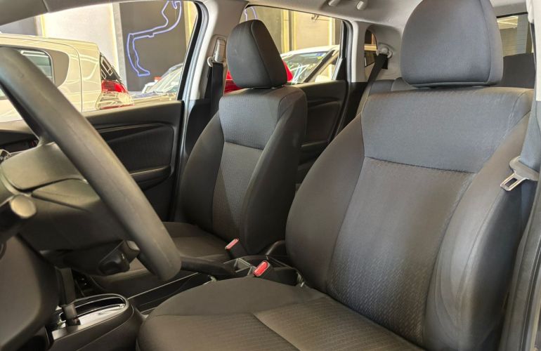 Honda Fit 1.5 Personal 16v - Foto #10