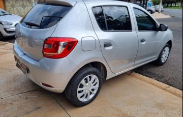 Renault Sandero 1.0 Authentique 16v - Foto #5