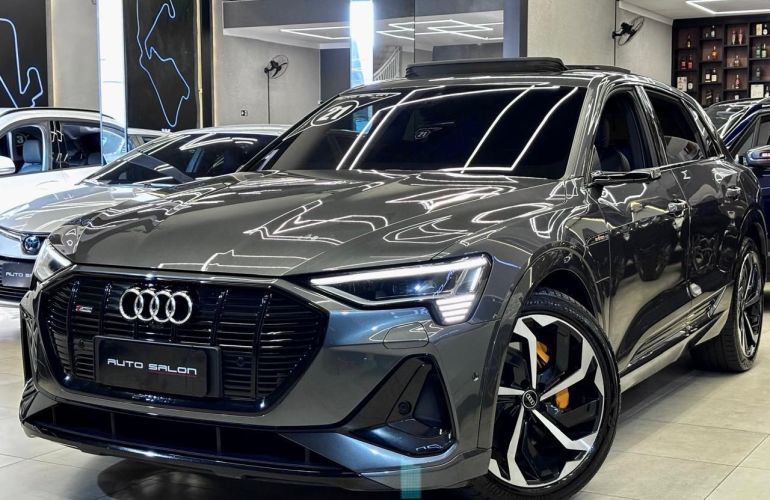 Audi E-tron Performance Black Quattro - Foto #3