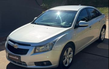 Chevrolet Cruze 1.8 LT 16v - Foto #2