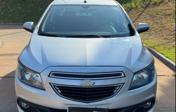 Chevrolet Onix 1.4 MPFi LTZ 8v