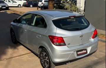 Chevrolet Onix 1.4 MPFi LTZ 8v - Foto #8