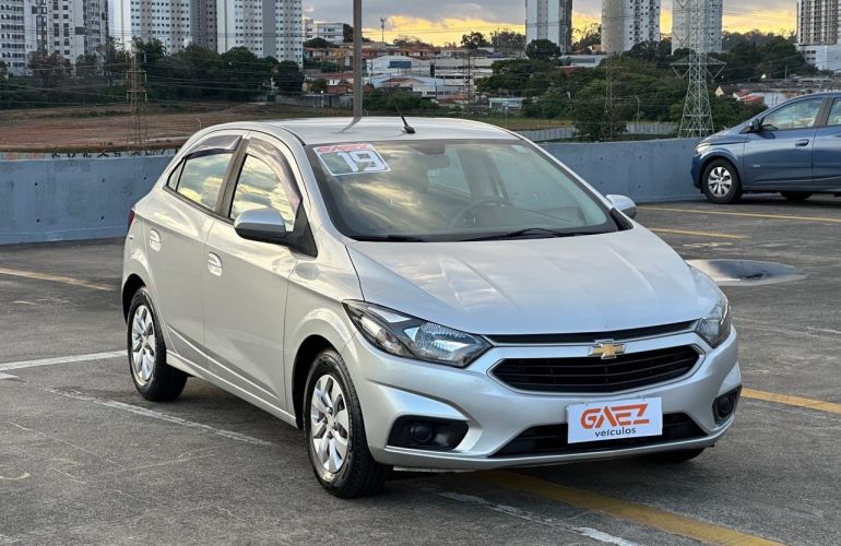 Chevrolet Onix 1.0 MPFi LT 8v - Foto #4
