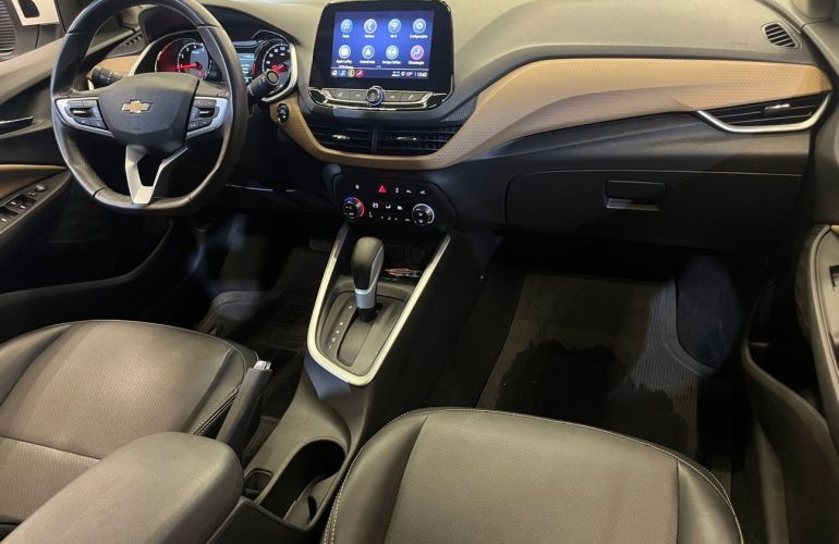 Chevrolet Onix 1.0 Turbo Premier - Foto #10