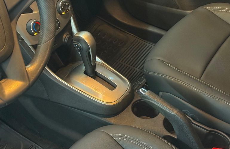 Chevrolet Tracker 1.8 MPFi LT 4x2 16v - Foto #4