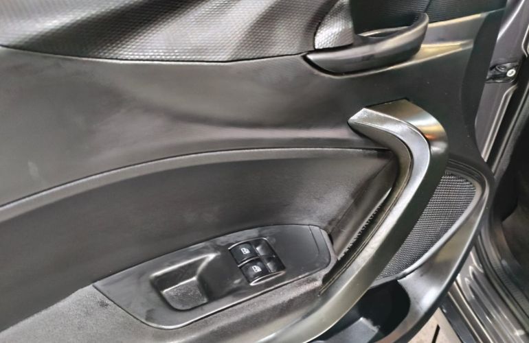 Fiat Argo 1.0 Firefly Drive - Foto #8