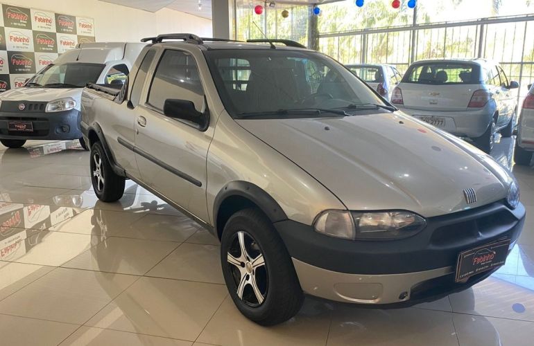 Fiat Strada 1.5 MPi Working CE 8v - Foto #1