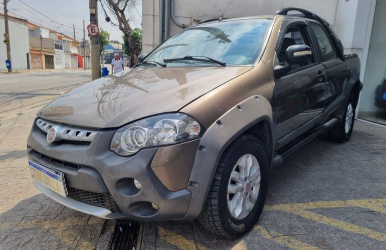 Fiat Strada 1.8 MPi Adventure CD 16v - Foto #1