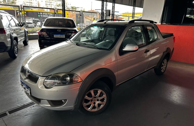 Fiat Strada 1.6 MPi Trekking CD 16v - Foto #3