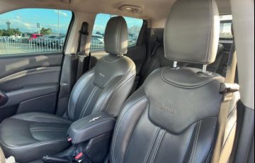 Fiat Toro 1.8 16V Evo Freedom - Foto #8