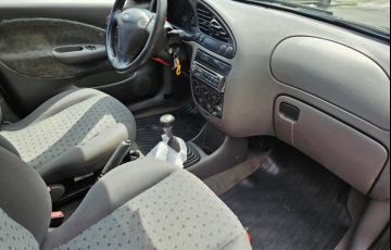 Ford Fiesta 1.0 MPi Street 8v - Foto #10