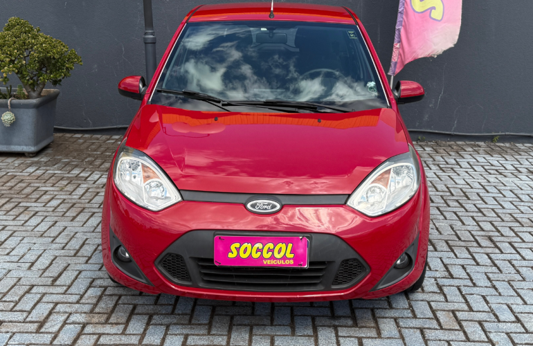 Ford Fiesta Hatch 1.6 (Flex) - Foto #2