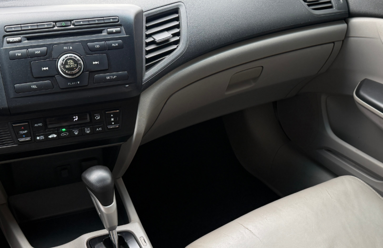 Honda Civic LXR 2.0 i-VTEC (Aut) (Flex) - Foto #8