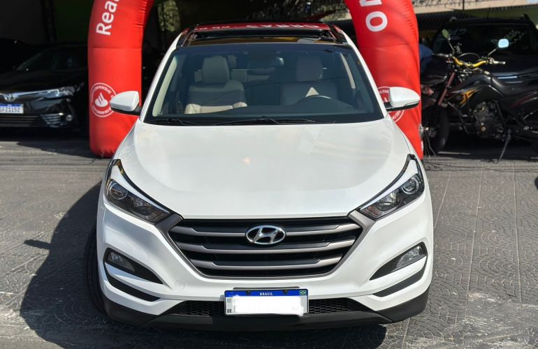 Hyundai Tucson 2.0 MPFi GLS 16V 143cv 2wd - Foto #2