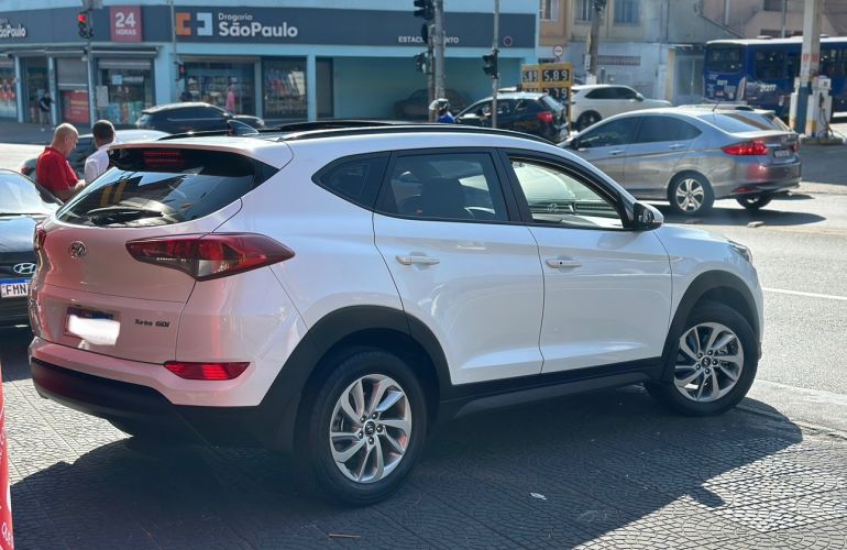 Hyundai Tucson 2.0 MPFi GLS 16V 143cv 2wd - Foto #4