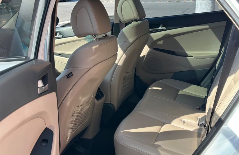 Hyundai Tucson 2.0 MPFi GLS 16V 143cv 2wd - Foto #5