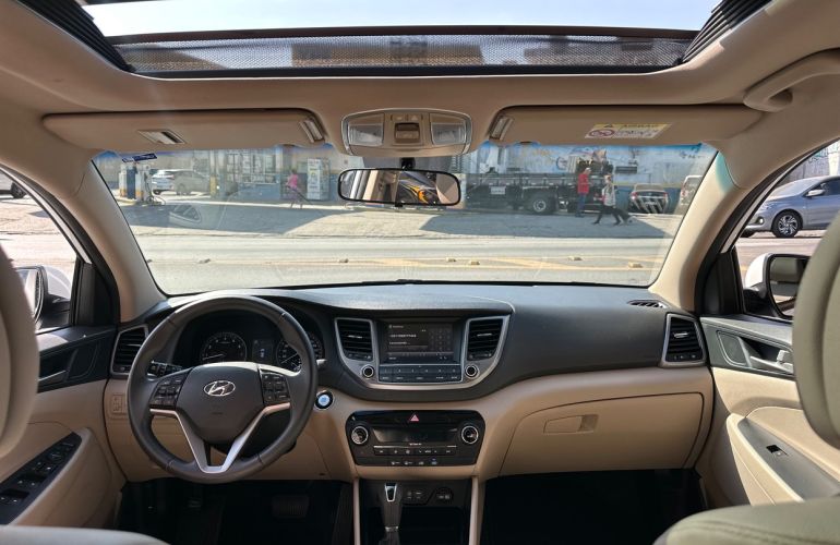Hyundai Tucson 2.0 MPFi GLS 16V 143cv 2wd - Foto #8