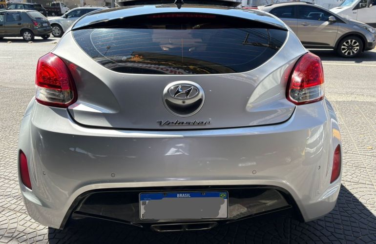 Hyundai Veloster 1.6 16v - Foto #6